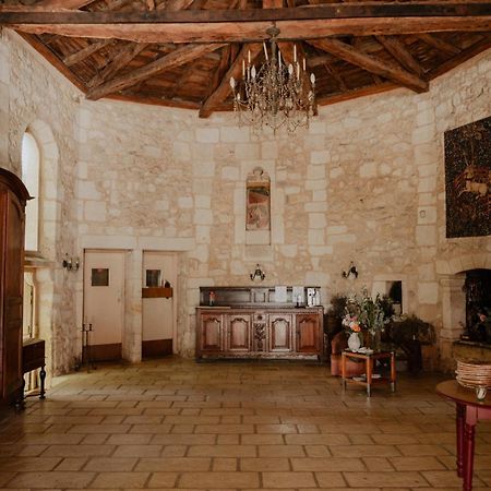 Chateau De La Vieille Chapelle Lugon et l’Ile du Carney Екстериор снимка